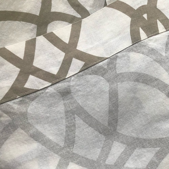 Curtain Panel - Picture 4 of 9